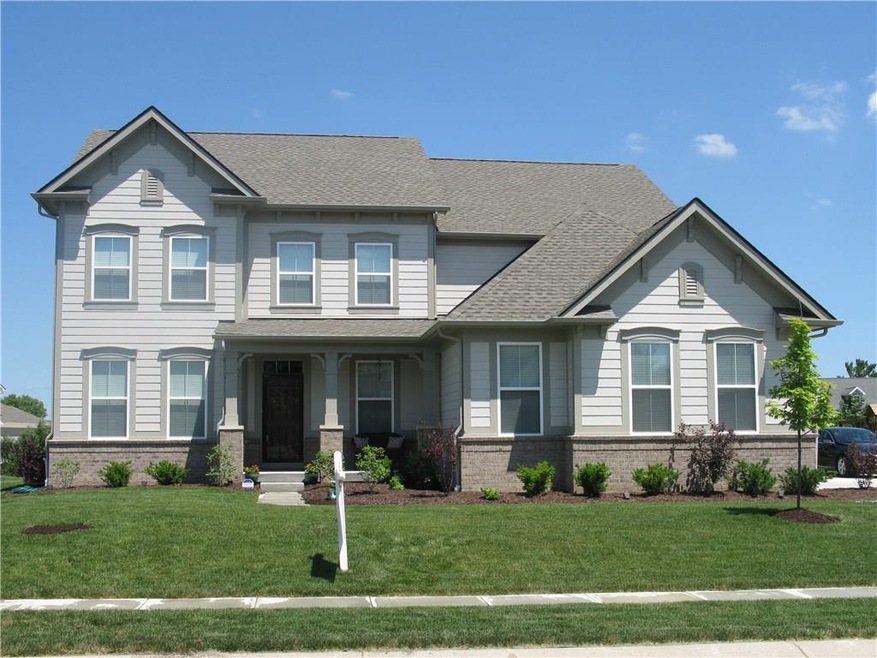 GORGEOUS ST. ANDREWS FLOOR PLAN BUILT IN 2017 IN UPSCALE PEBBLE BROOK GOLF COURSE COMMUNITY! READY-TO-MOVE-INTO! Large Rooms, Lots of GREAT Features that comes with the HOME! Seller purchased many extra features after purchasing it. Great Home to Com