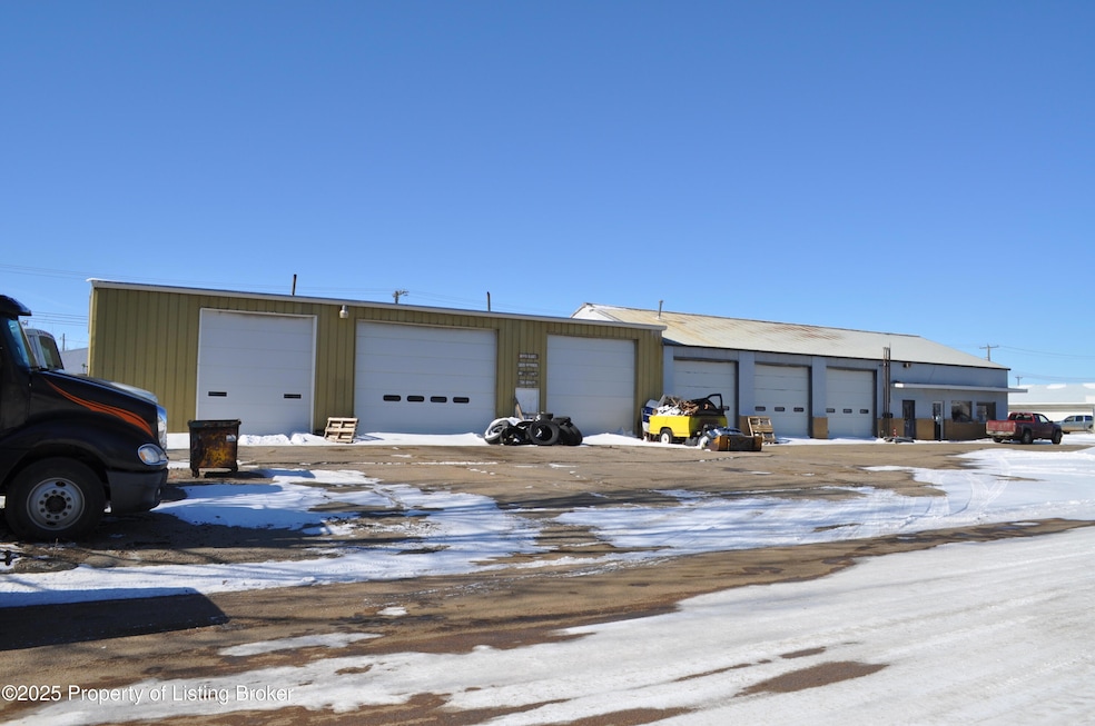 301 1st Ave E, Lemmon, SD 57638 - photo 1