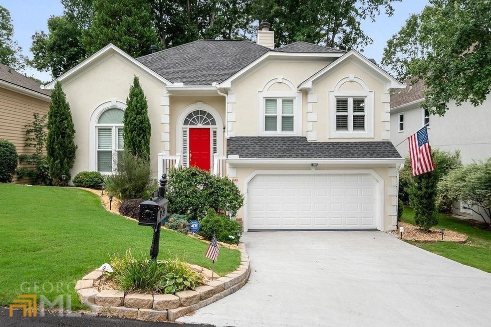 10160 Kinross Rd, Roswell, GA 30076 - photo 1