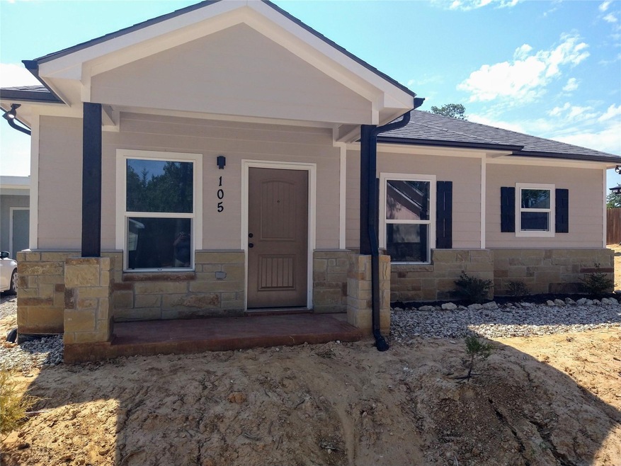 1000 Wooded Hollow Ct unit 105, Weatherford, TX 76088 - photo 1