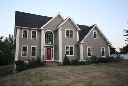 53 Follette St, Grafton, MA 01519 - photo 1