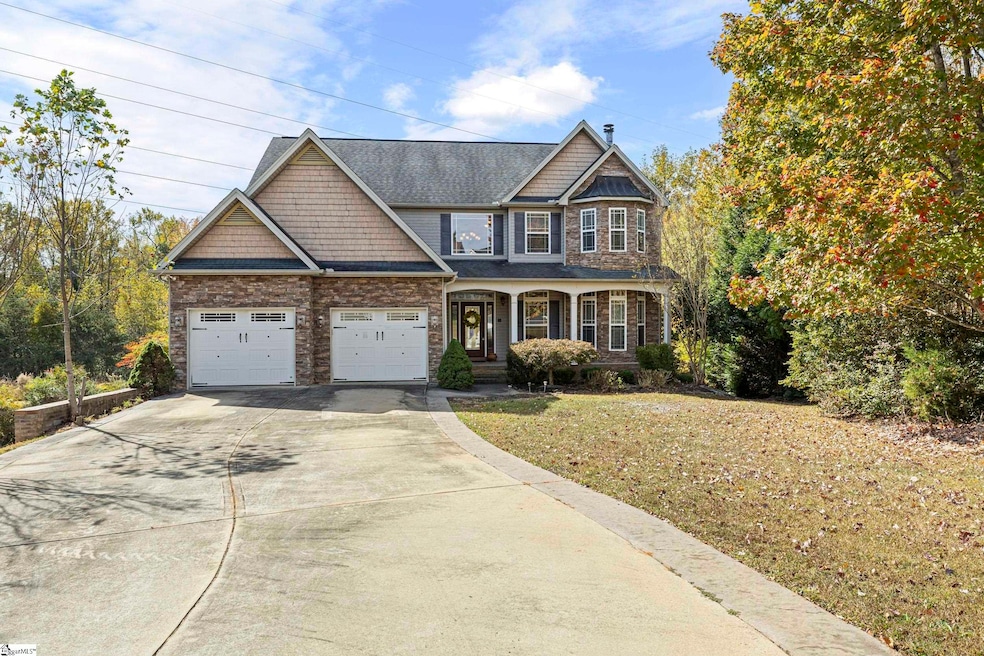 708 Austin Woods Ct, Greer, SC 29651 - photo 1