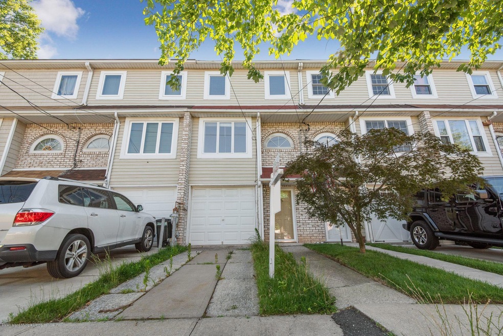 5 Eagan Ave, Staten Island, NY 10312 - photo 1