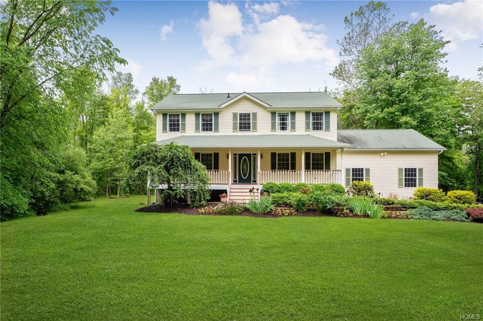 55 Losee Rd, Wappingers Falls, NY 12590 - photo 1