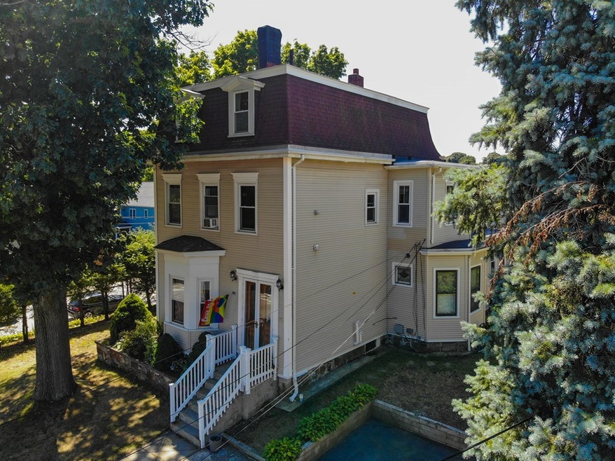 261 Metropolitan Ave unit 2, Roslindale, MA 02131 - photo 1