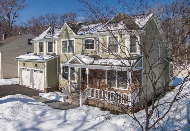 193 Crest Dr, Paramus, NJ 07652 - photo 1