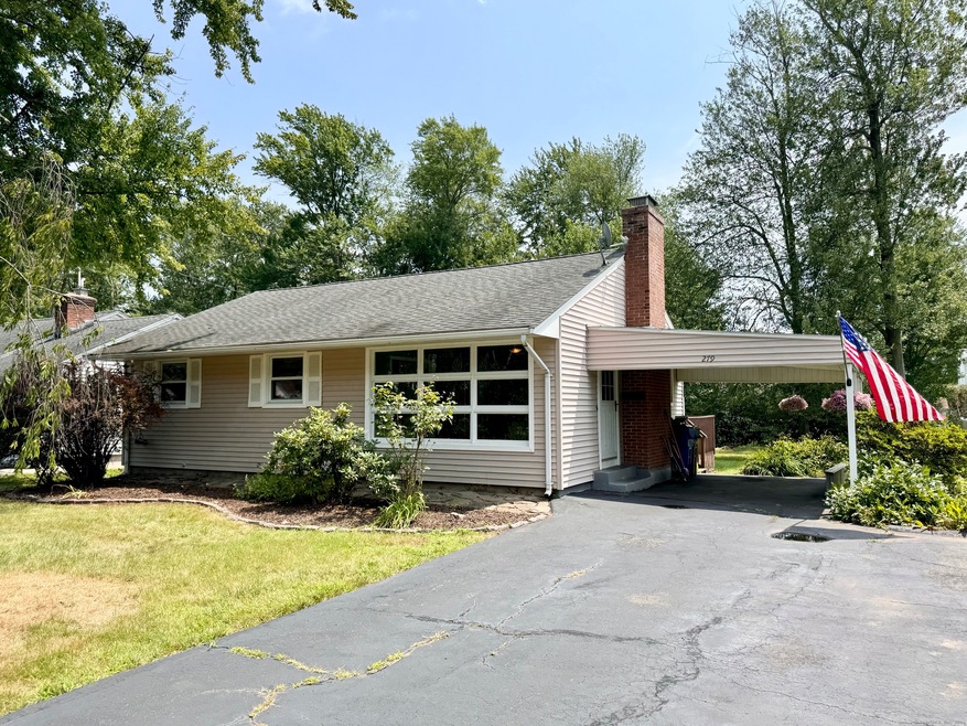 279 Beechwood Rd, West Hartford, CT 06107 - photo 1