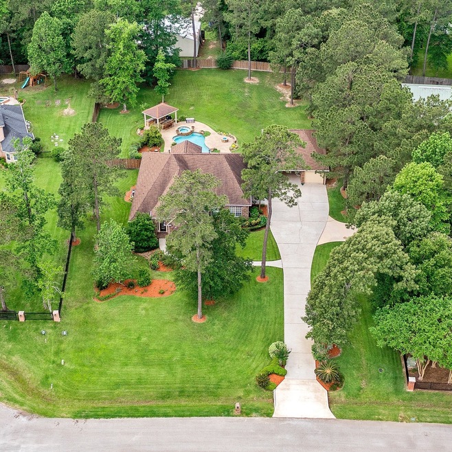 32619 Ryder Cup, Magnolia, TX 77354 - photo 1