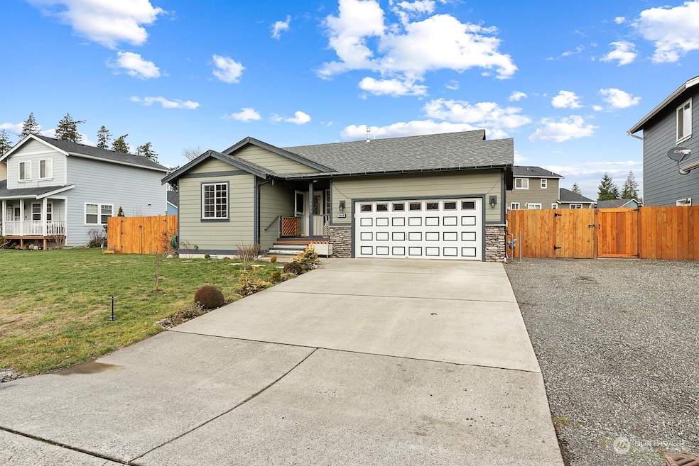 1454 Leighton St, Blaine, WA 98230 - photo 1