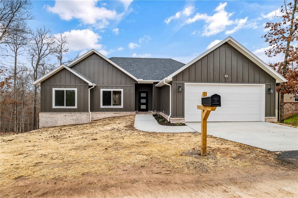 24 Berkshire Dr, Bella Vista, AR 72714 - photo 1