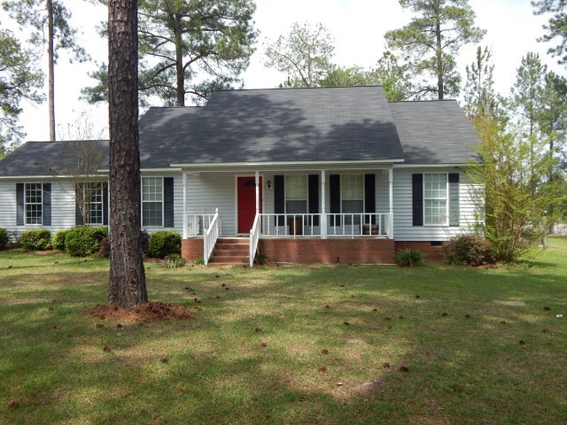129 Dewberry Dr, Sylvester, GA 31791 - photo 1