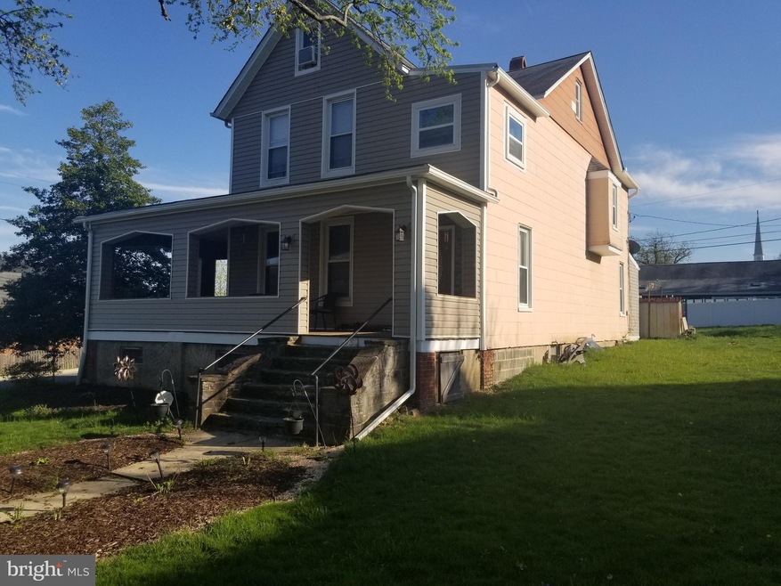 3915 Walnut Ave, Baltimore, MD 21206 - photo 1
