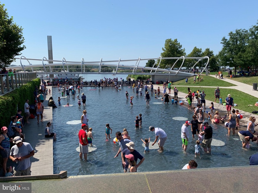 819 Delaware Ave SW unit 226, Washington, DC 20024 - photo 1