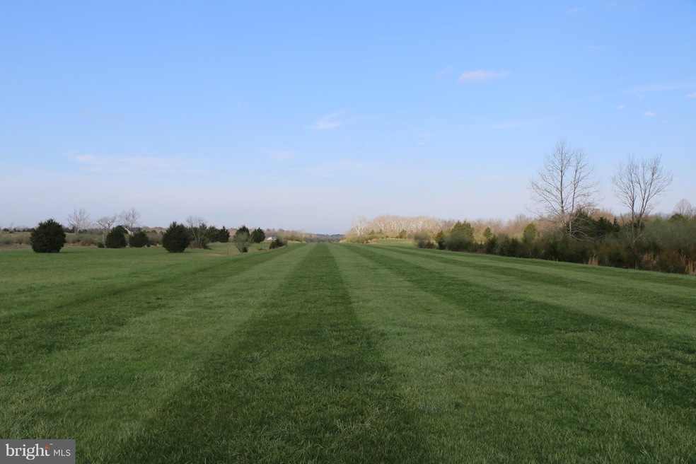 0 Lindbergh unit WVJF132072, Summit Point, WV 25446 - photo 1