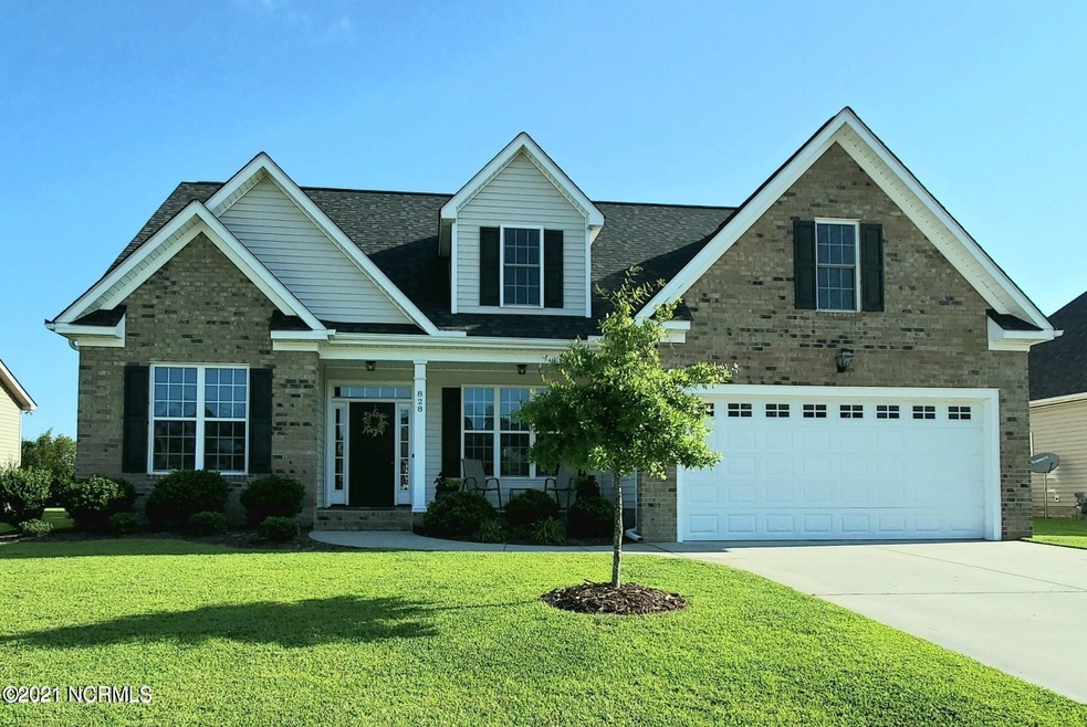 828 Megan Dr, Greenville, NC 27834 - photo 1