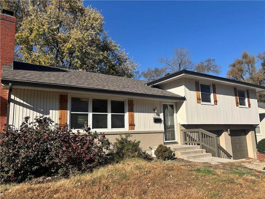 5538 Maple St, Mission, KS 66202 - photo 1