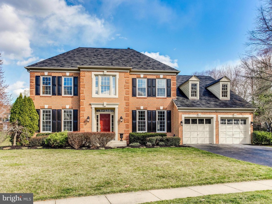 8511 Oak Pointe Way, Fairfax Station, VA 22039 - photo 1