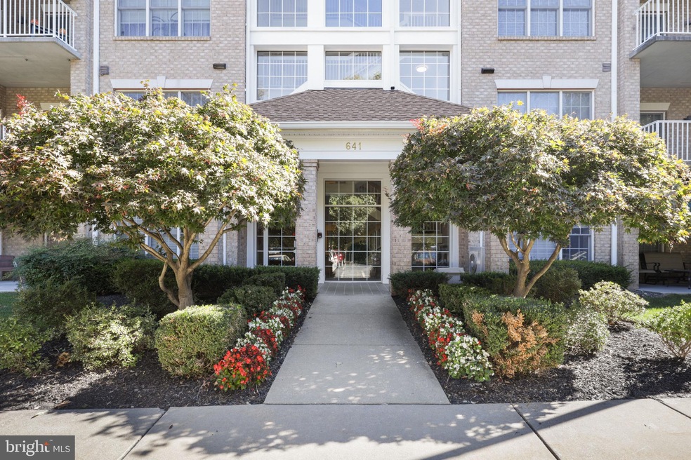 641 Straffan Dr unit 304, Lutherville Timonium, MD 21093 - photo 1