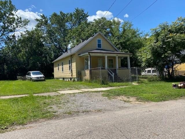1430 Belle Ave, Flint, MI 48506 - photo 1