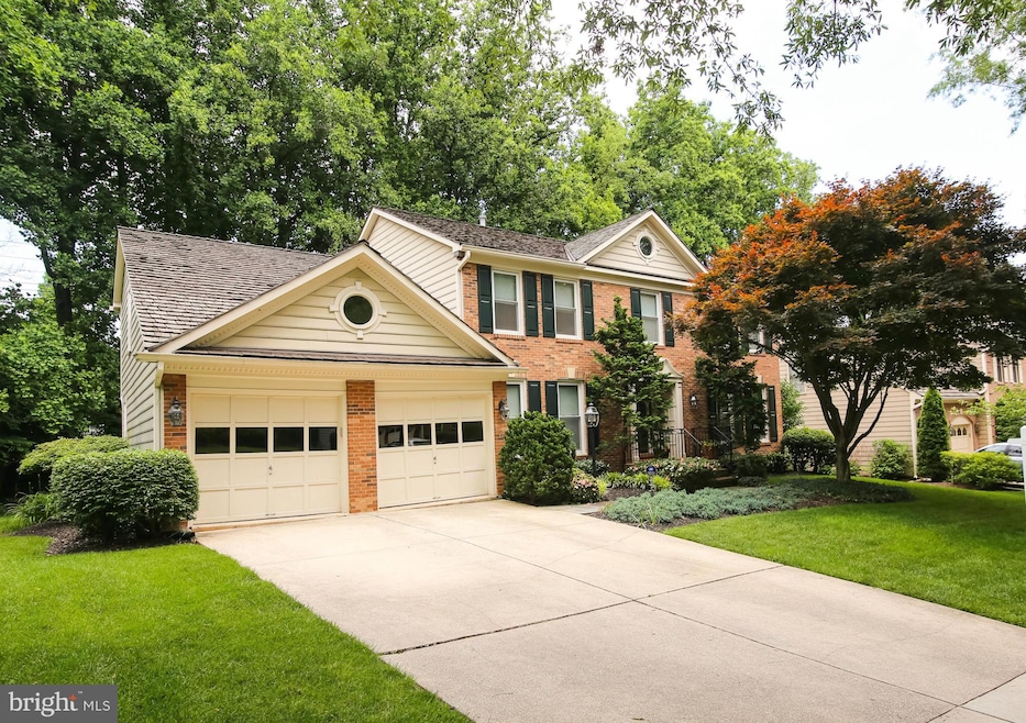 5619 Sugarbush Ln, Rockville, MD 20852 - photo 1