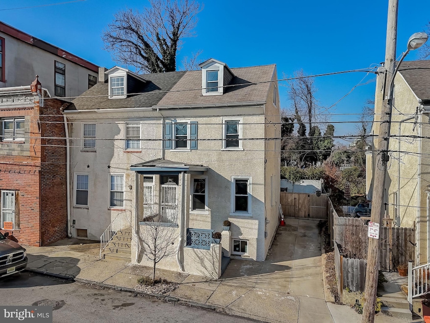 53 E Church Ln, Philadelphia, PA 19144 - photo 1