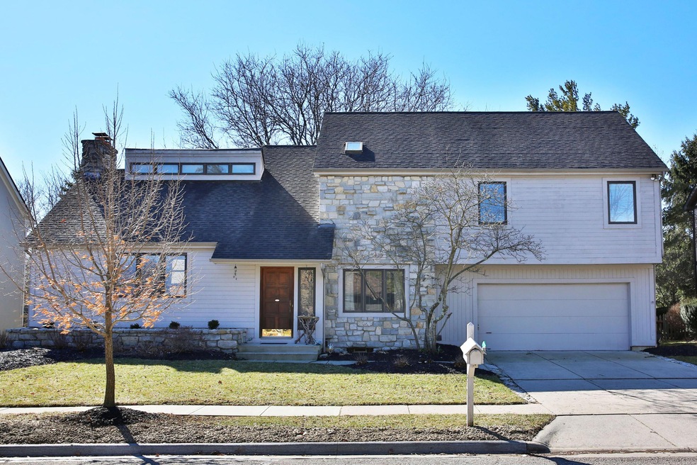 Welcome to 1079 Baumock Burn Drive!