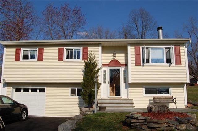 6 Franton Dr, Wappingers Falls, NY 12590 - photo 1