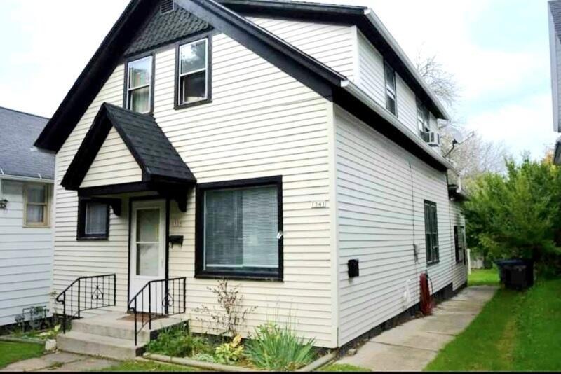 1539 S 10th