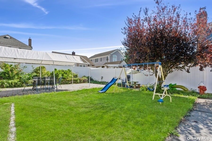 49 Claflin Blvd, Franklin Square, NY 11010 - photo 1