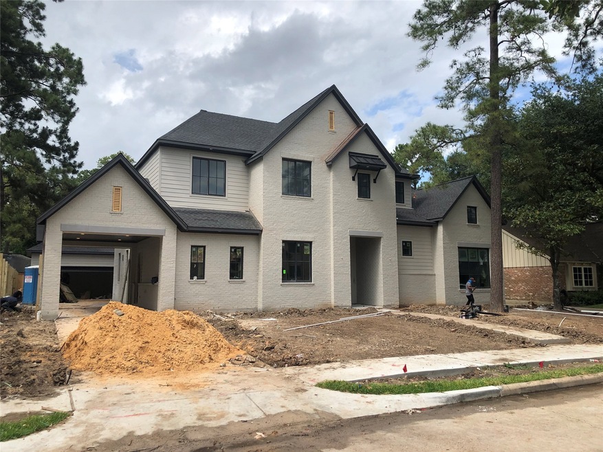 12410 Rip Van Winkle Dr, Houston, TX 77024 - photo 1