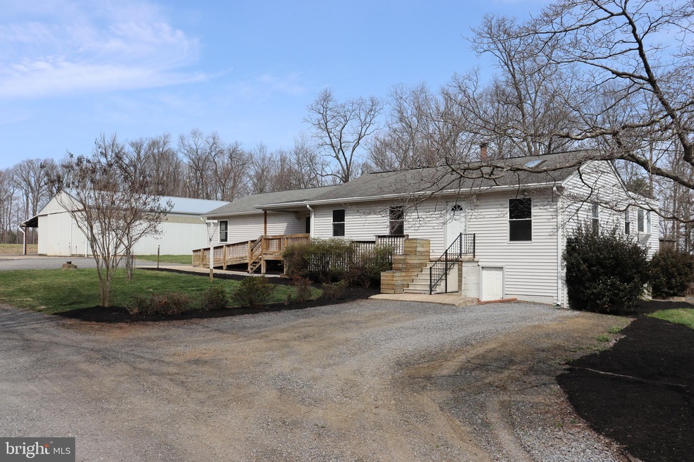 6506 Vint Hill Rd, Warrenton, VA 20187 - photo 1