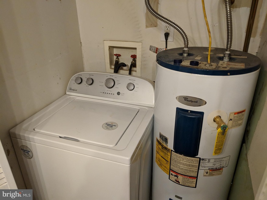 1203 Saunders Way, Glen Burnie, MD 21061 - photo 1