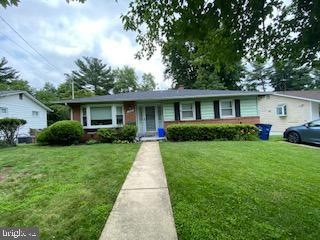 13527 Turkey Branch Pkwy, Rockville, MD 20853 - photo 1