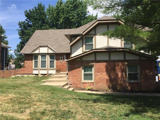 4 Bedroom, 2.5 Bath home on large corner.
