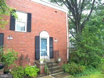 1612 Mount Eagle Place unit 1612, Alexandria, VA 22302 - photo 1