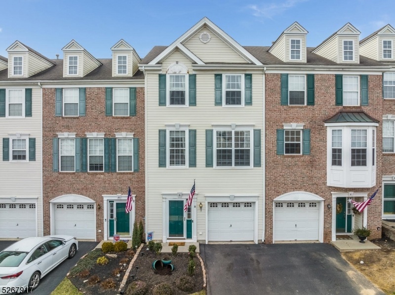 8 Sundance Way unit 32, Phillipsburg, NJ 08865 - photo 1