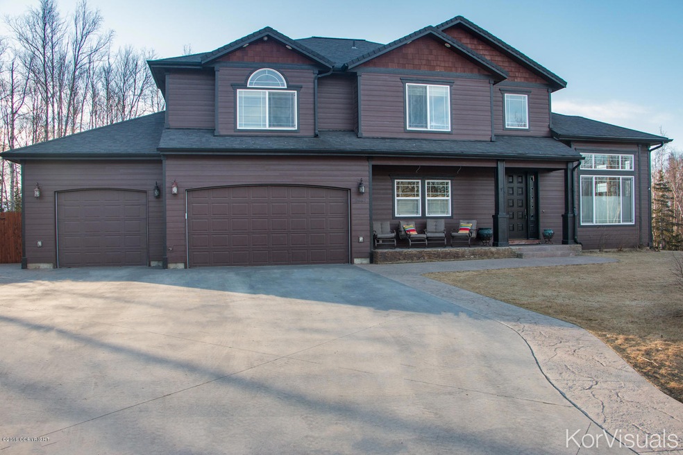 2667 Discovery Loop