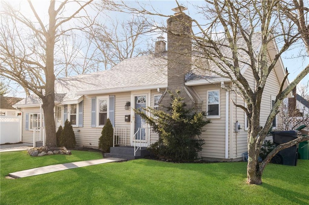 23 Calcott St, Warwick, RI 02889 - photo 1