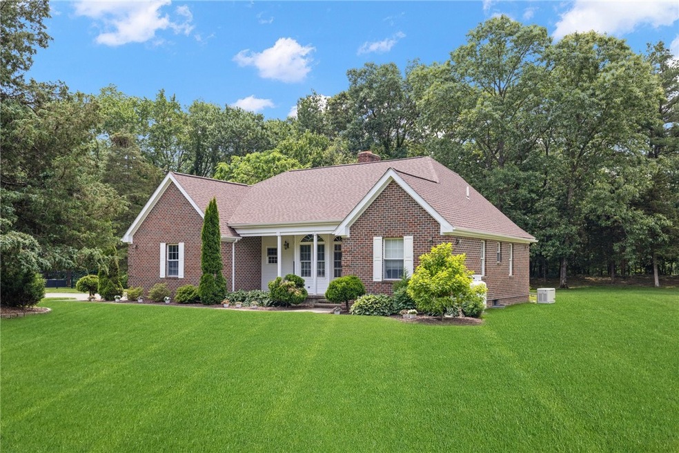 2225 Providence Pike, North Smithfield, RI 02896 - photo 1