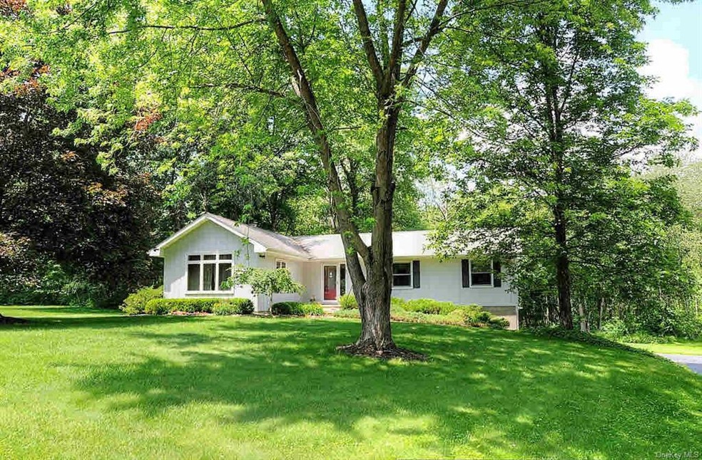 55 Cedar Ln, Rhinebeck, NY 12572 - photo 1