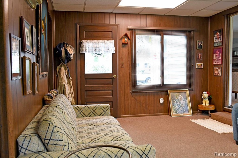 3211 Elk St, Port Huron, MI 48060 - photo 1