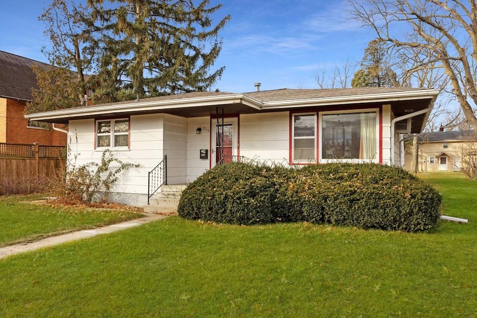 215 N 12th St, Adel, IA 50003 - photo 1