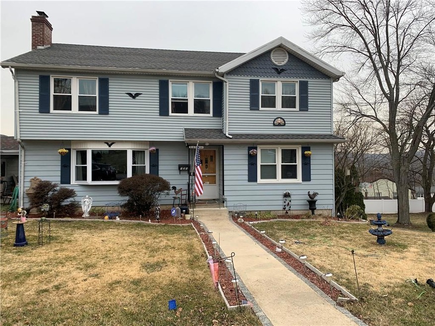 121 Marietta Ave, Hawthorne, NY 10532 - photo 1