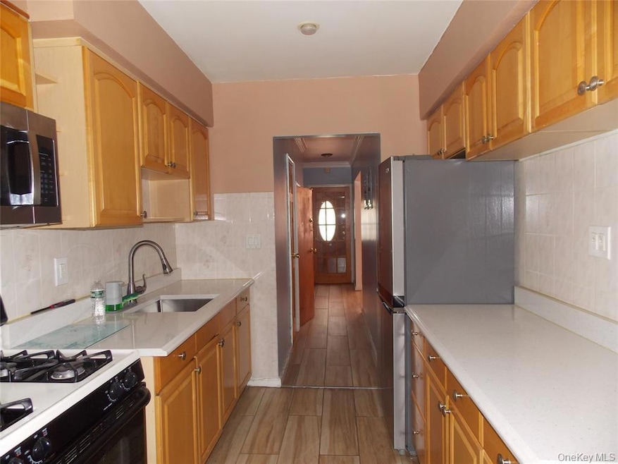 For Rent $2,200/month