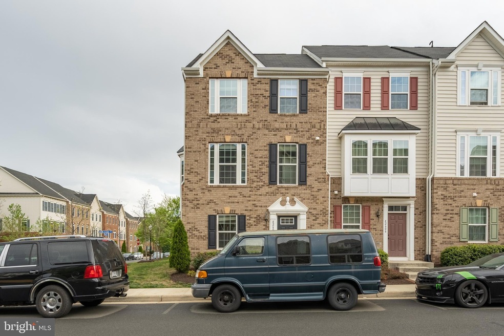 42604 Smokey Embers Terrace, Sterling, VA 20166 - photo 1