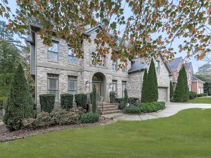 1154 Queensgate Dr SE, Smyrna, GA 30082 - photo 1