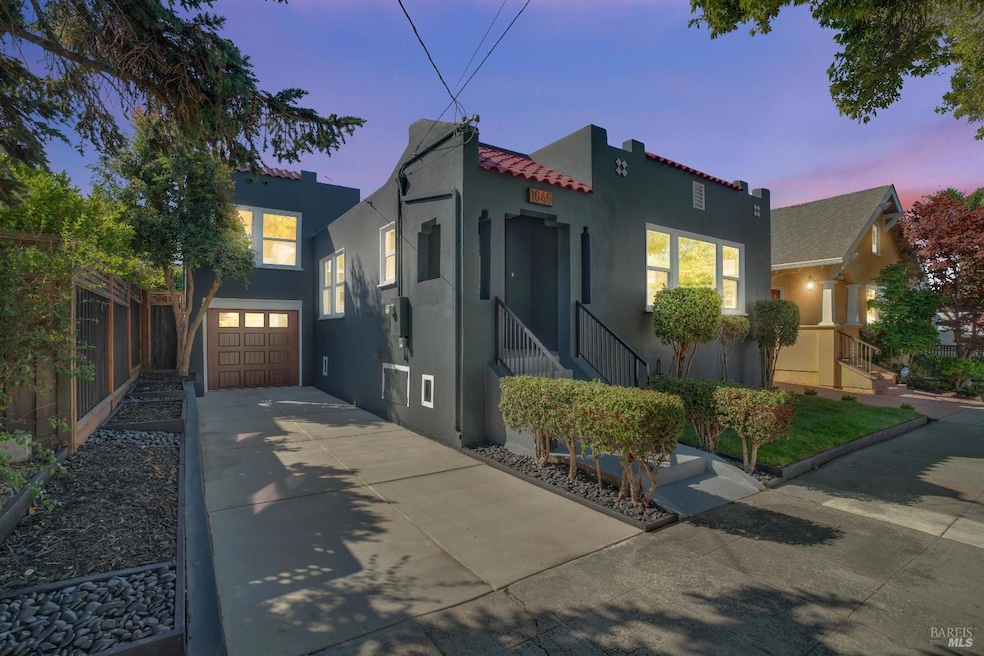 1646 Parker St, Berkeley, CA 94703 - photo 1