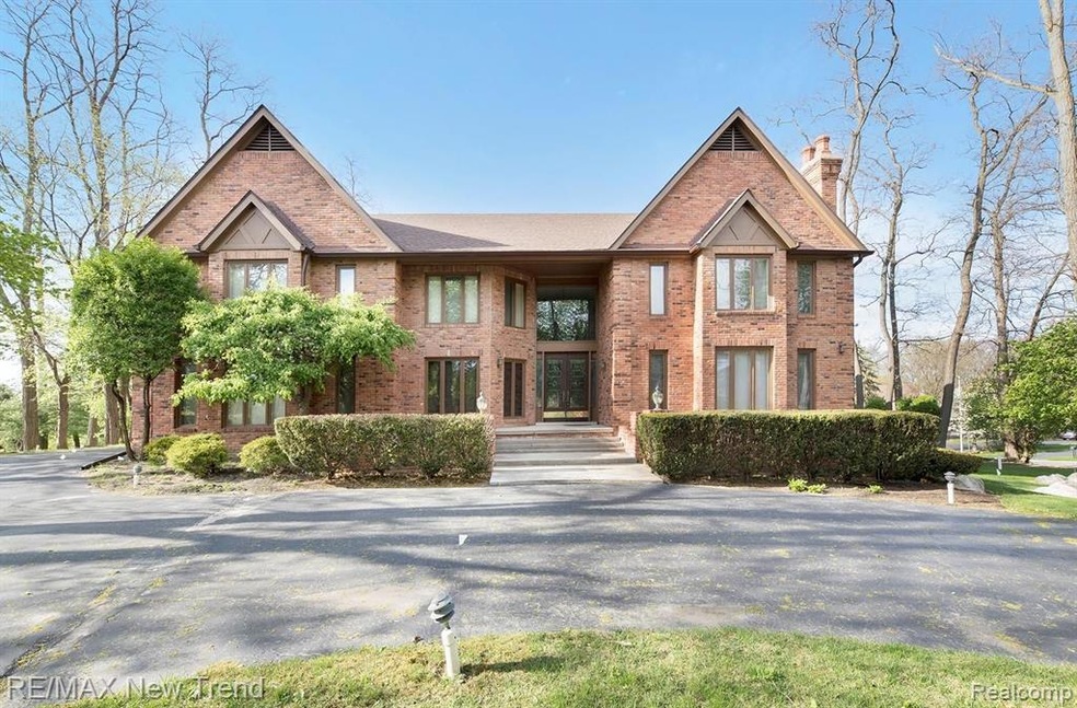 366 Hickory Grove.jpg