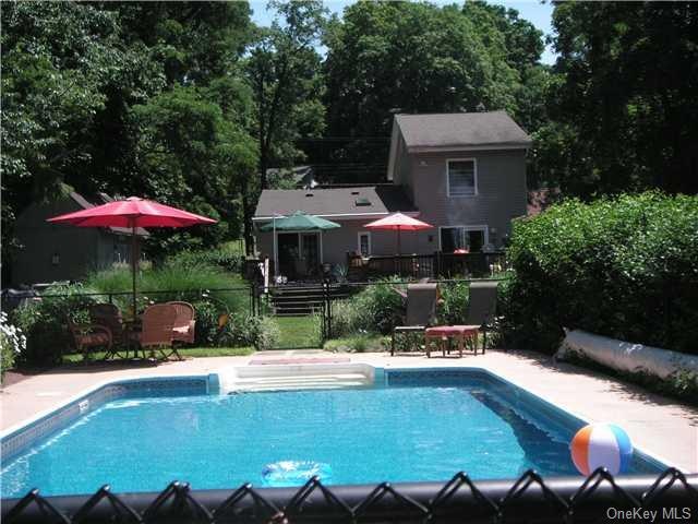 282 Mountain Lodge Rd, Monroe, NY 10950 - photo 1