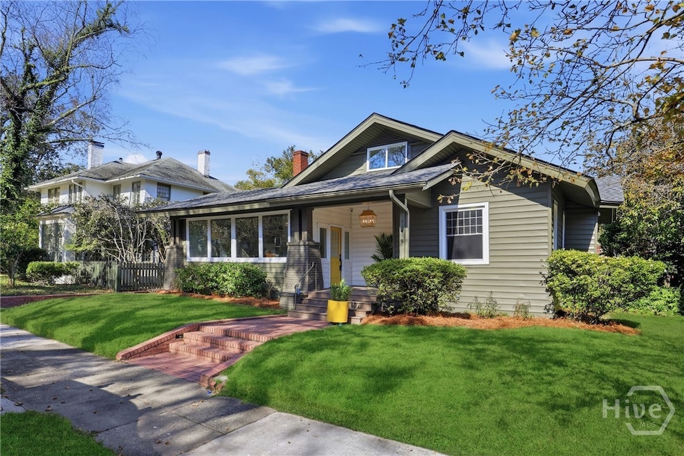 114 E 48th St, Savannah, GA 31405 - photo 1